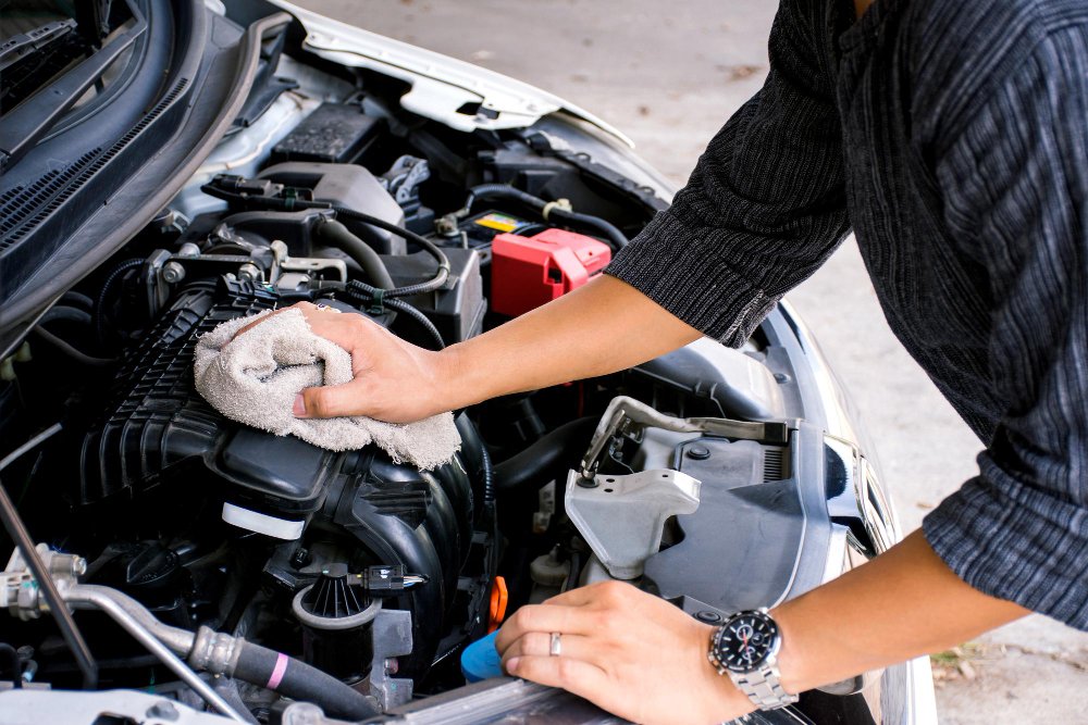Engine Cleaning service photo